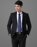 純色西裝和條紋西裝哪一個更實(shí)用